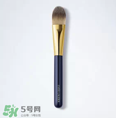 香奈兒修容膏怎么用？香奈兒修容膏使用方法