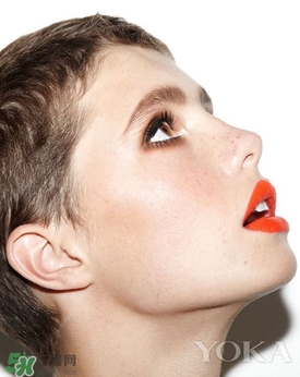 珊瑚橘色口紅適合什么膚色？珊瑚橘口紅適合黃皮嗎？