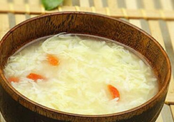 酒釀蛋真能豐胸嗎？酒釀蛋怎么吃豐胸？