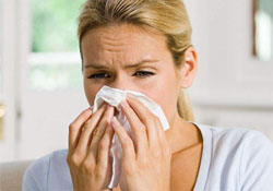 打噴嚏有異味是怎么回事？打噴嚏有臭味怎么辦？