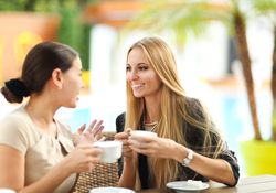 喝咖啡會(huì)導(dǎo)致骨質(zhì)疏松嗎？喝咖啡會(huì)引起骨質(zhì)疏松嗎？