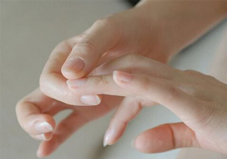 風(fēng)濕可以喝酒嗎？類風(fēng)濕能喝白酒嗎？