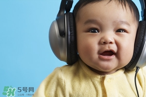 寶寶大便干燥拉不出來怎么辦 寶寶大便干燥怎么辦 寶寶大便干燥拉不出來怎么辦 寶寶大便干燥怎么辦