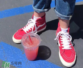 vans是什么牌子？vans范斯是什么檔次？