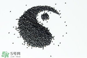 孕期吃什么寶寶頭發(fā)黑 孕期吃什么孩子頭發(fā)好 孕期吃什么寶寶頭發(fā)黑 孕期吃什么孩子頭發(fā)好