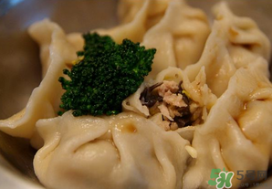 薺菜餃子可以放木耳嗎？薺菜水餃能加木耳嗎？