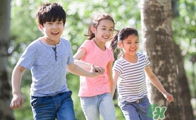 吃什么能治好喉嚨痛？喉嚨痛吃什么好得快？