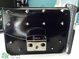 furla芙拉和蔻馳哪個(gè)好？芙拉和蔻馳包包哪個(gè)檔次高？