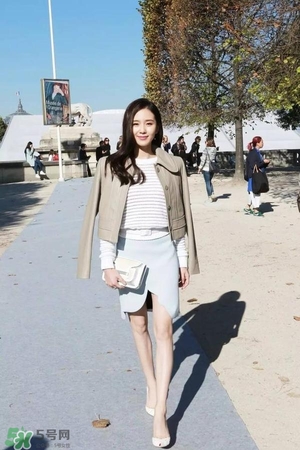 furla芙拉和mk哪個好？芙拉和mk包包哪個檔次高？