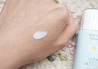 長痘痘可以用防曬霜嗎？長痘痘用防曬霜好嗎？