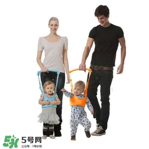 寶寶用學(xué)步車到底好不好 寶寶用學(xué)步車好嗎 寶寶用學(xué)步車到底好不好 寶寶用學(xué)步車好嗎