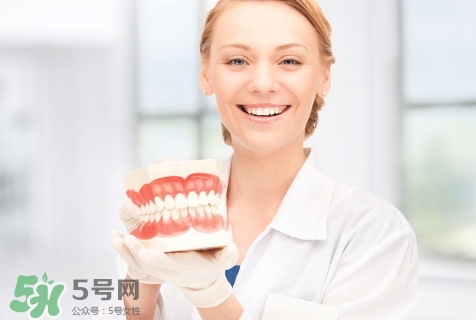 補牙后多久能吃東西?補牙后多長時間可以吃東西? 補牙后多久能吃東西?補牙后多長時間可以吃東西?