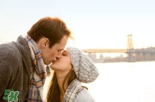 中國第4次單身潮 單身是不是會(huì)上癮 中國第4次單身潮 單身是不是會(huì)上癮