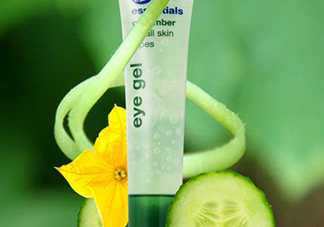 boots小黃瓜眼霜怎么樣？boots小黃瓜眼霜怎么用？