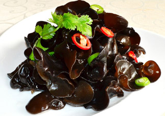 如何挑選黑木耳？怎樣挑選干木耳？