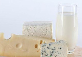 中老年人補(bǔ)鈣什么時(shí)間最好？中老年人補(bǔ)鈣注意事項(xiàng)