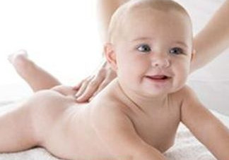 小兒扁桃體發(fā)炎吃什么藥？小兒扁桃體發(fā)炎吃什么消炎藥