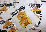 莫斯奇諾小熊t恤正品多少錢？moschino小熊短袖專柜價格