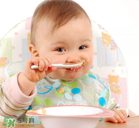 為什么不能給寶寶吃果凍？寶寶千萬不能吃的5種危險食物