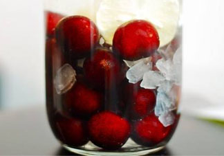 櫻桃泡酒有什么功效？櫻桃酒的功效與作用