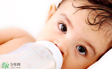 寶寶的眉毛剃掉后會變得更濃密嗎？ 寶寶眉毛剃掉的危害