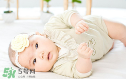 寶寶護(hù)臀膏用到多大？寶寶護(hù)臀膏多大開(kāi)始用？