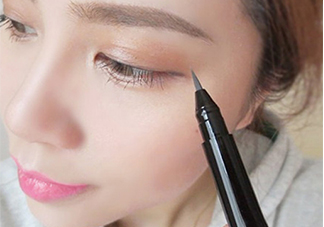 veecci唯資水眉筆怎么樣？唯資水眉筆色號(hào)試色