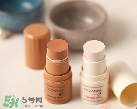 倩麗高光修容棒怎么用？倩麗高光修容棒使用方法