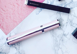 紀梵希粉色小羊皮睫毛打底膏多少錢？紀梵希粉色睫毛打底膏價格