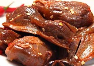 周黑鴨和絕味哪個(gè)好吃？絕味鴨脖和周黑鴨哪個(gè)好吃？