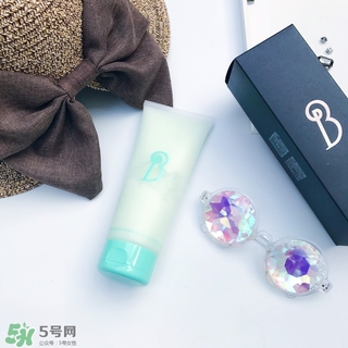 芭迪樂(lè)園身體乳怎么樣?芭迪樂(lè)園身體乳好用嗎? 芭迪樂(lè)園身體乳怎么樣?芭迪樂(lè)園身體乳好用嗎?