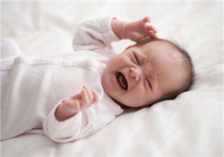 寶寶尿布疹可以擦紅霉素軟膏嗎？紅霉素軟膏對尿布疹有效嗎？