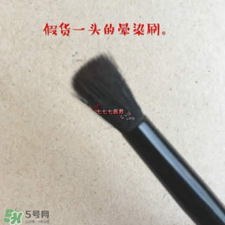 anastasia文藝復興眼影盤真假 anastasia文藝復興盤真假鑒別 anastasia文藝復興眼影盤真假 anastasia文藝復興盤真假鑒別