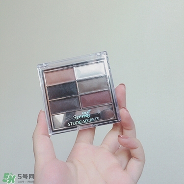 上班族用什么化妝品好 辦公室化妝包里帶什么好 上班族用什么化妝品好 辦公室化妝包里帶什么好