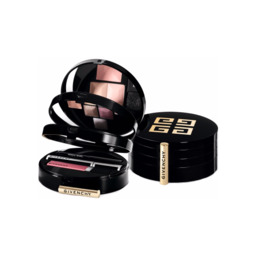 出國旅游帶什么護膚品好 出國旅游帶什么化妝品好 出國旅游帶什么護膚品好 出國旅游帶什么化妝品好