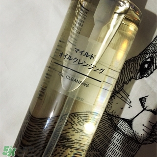 無印良品卸妝油怎么用？無印良品卸妝油使用方法