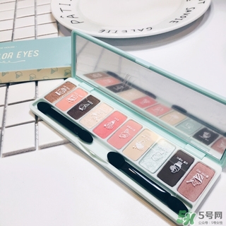 夏天畫什么顏色的眼影 夏季眼影搜羅與推薦 夏天畫什么顏色的眼影 夏季眼影搜羅與推薦