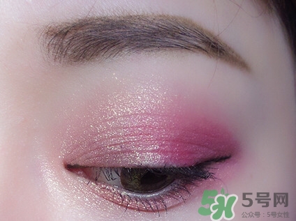 夏天畫什么顏色的眼影 夏季眼影搜羅與推薦 夏天畫什么顏色的眼影 夏季眼影搜羅與推薦