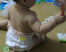 驅(qū)蚊貼怎么用？驅(qū)蚊貼使用方法