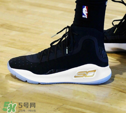 under armour curry4黑金怎么樣？庫里總決賽戰(zhàn)靴客場配色諜照曝光