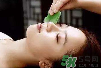 刮痧板每天刮臉好嗎？刮痧板刮臉后要洗臉嗎