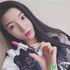 朵色口紅怎么擦掉?朵色口紅怎么那么干? 朵色口紅怎么擦掉?朵色口紅怎么那么干?