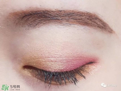 huda beauty玫瑰金眼影盤眼妝教程_試色圖 huda beauty玫瑰金眼影盤眼妝教程_試色圖