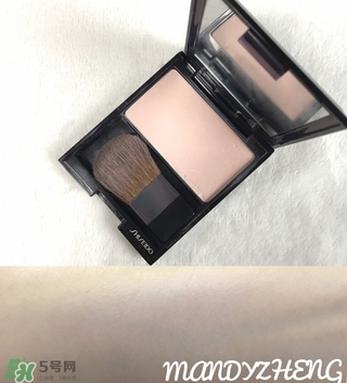 高光粉哪個(gè)牌子好用 高光哪個(gè)牌子好用推薦 高光粉哪個(gè)牌子好用 高光哪個(gè)牌子好用推薦