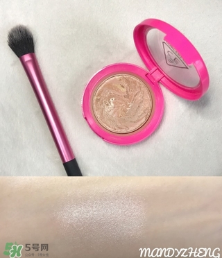 高光粉哪個(gè)牌子好用 高光哪個(gè)牌子好用推薦 高光粉哪個(gè)牌子好用 高光哪個(gè)牌子好用推薦