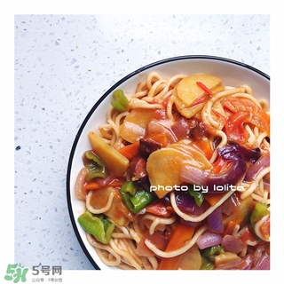 拌面怎么做簡(jiǎn)單又好吃 適合夏天吃的拌面推薦 拌面怎么做簡(jiǎn)單又好吃 適合夏天吃的拌面推薦