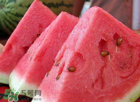 隔夜西瓜能吃嗎？吃隔夜西瓜有什么危害？