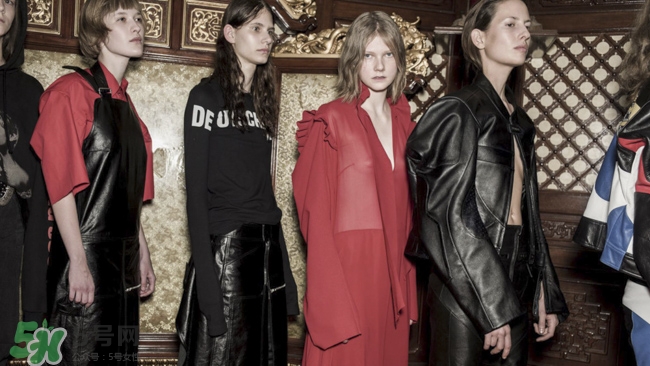 英國(guó)selfridges什么值得買_selfridges化妝品評(píng)測(cè) 英國(guó)selfridges什么值得買_selfridges化妝品評(píng)測(cè)