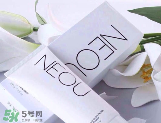neou三文魚修復(fù)霜爛臉 neou萬能修復(fù)霜有激素嗎 neou三文魚修復(fù)霜爛臉 neou萬能修復(fù)霜有激素嗎