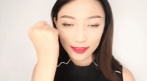 蘭蔻搖搖染唇液怎么樣？蘭蔻搖搖染唇液掉色嗎？